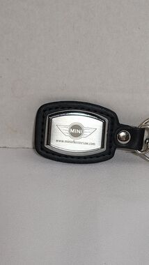 MINI Cooper Leather Key Ring Keychain Black Silver Logo Dealership Ad Promo